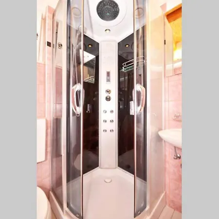 Apartman Bella 4+2 두기라트