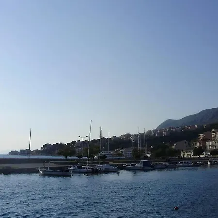 Apartman Bella 4+2 *