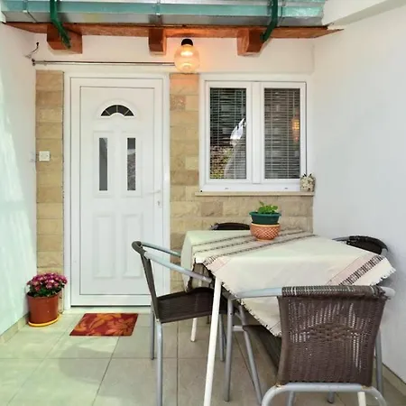 Apartman Bella 4+2 아파트 *