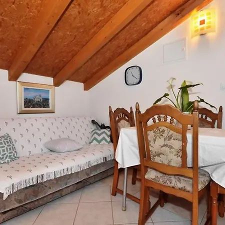 Apartman Bella 4+2 아파트
